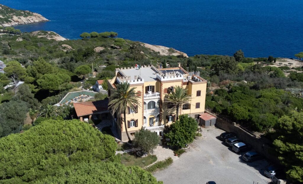 hotel-castello-monticello-isola-del-giglio-hotel-a25_drone-0782